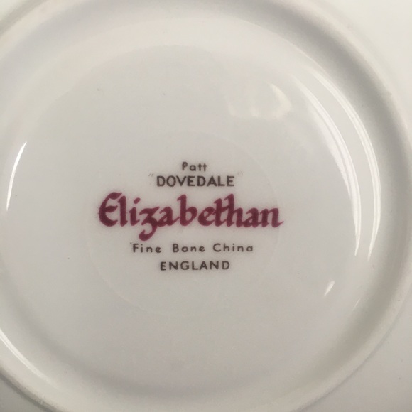 Elizabethan Dovedale Pattern Saucer - Picture 3 of 8